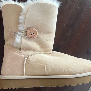 UGG Light Tan Shearling Boots
